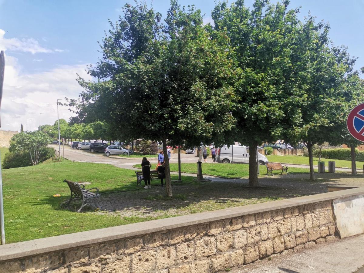 Apartamento Casa Del Palazzo Del Marchese Tarquinia Exterior foto